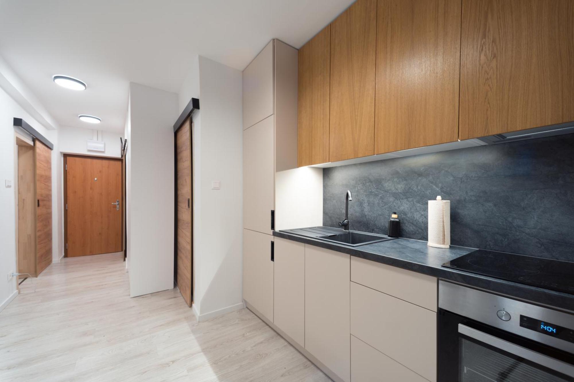 Barbyb Apartment - With Free Parking Братислава Екстериор снимка